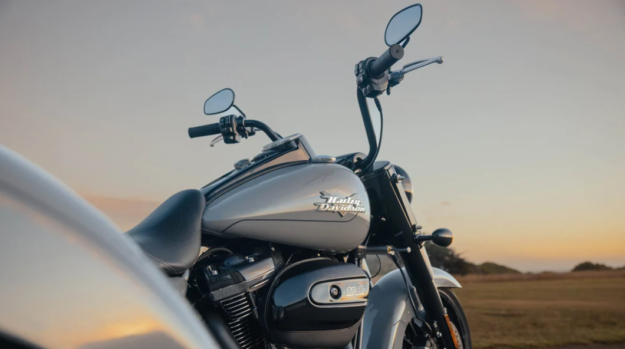 customizar motos harley davidson - harley free blanca primer plano